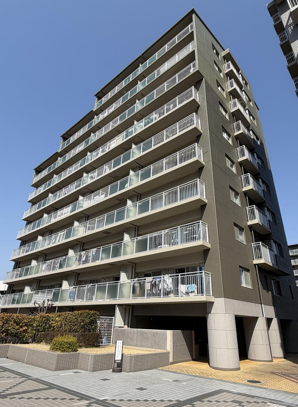 4LDK apartment in Sanda, Hyogo - Photo 1