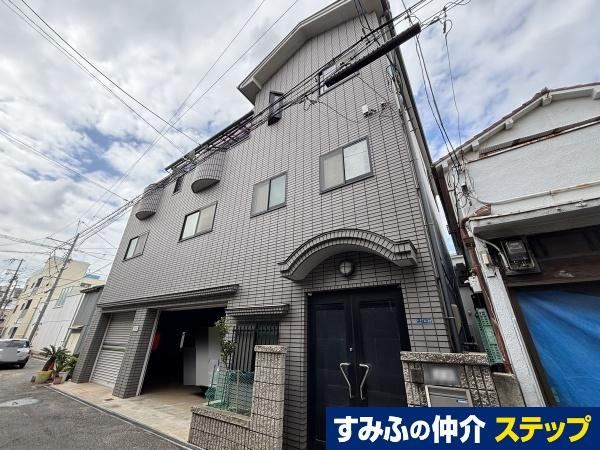 7LDK+S house in Nishinari Ward, Osaka - Photo 1
