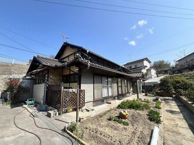 5DK house in Fukuyama, Hiroshima - Photo 1