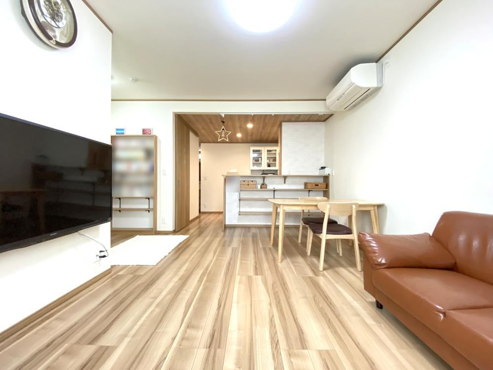 Stylish 2LDK Detached House with Garden in Fukuda - Photo 1