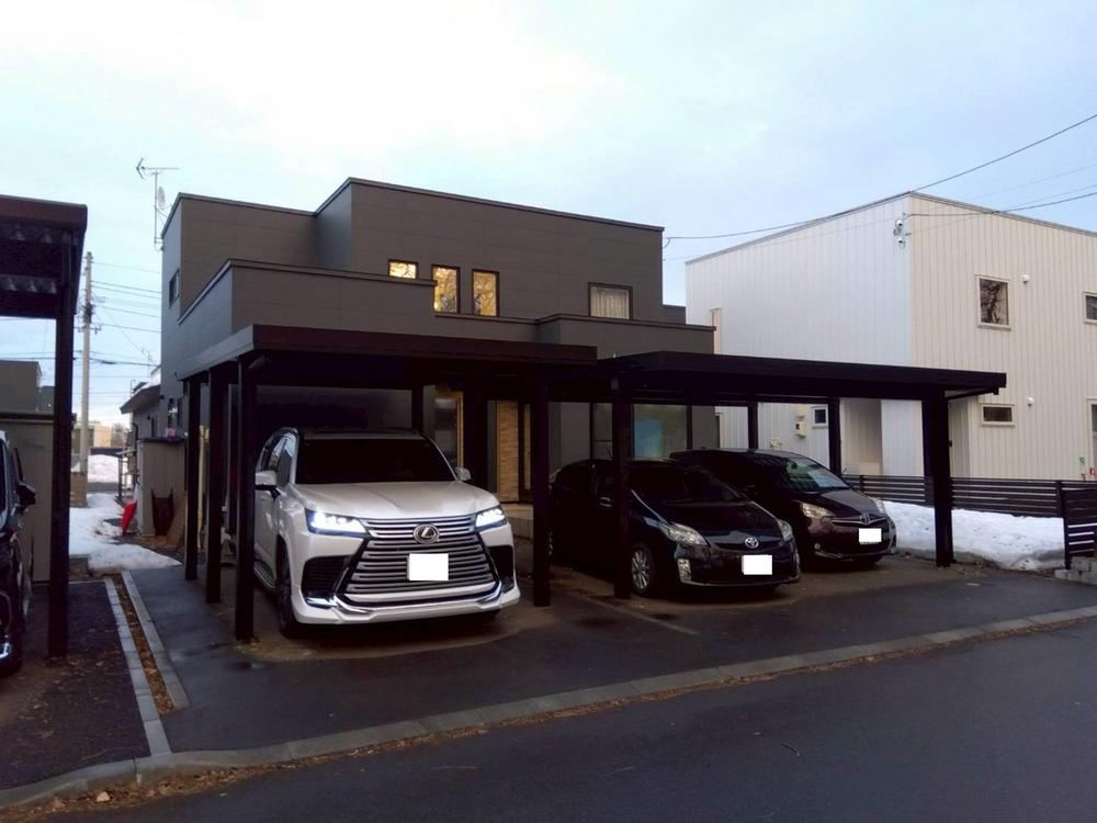 Modern 4LDK Home in Ishikari - Photo 1