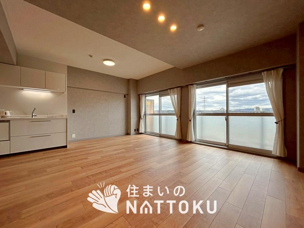 2LDK apartment in Hirakata, Osaka - Photo 1