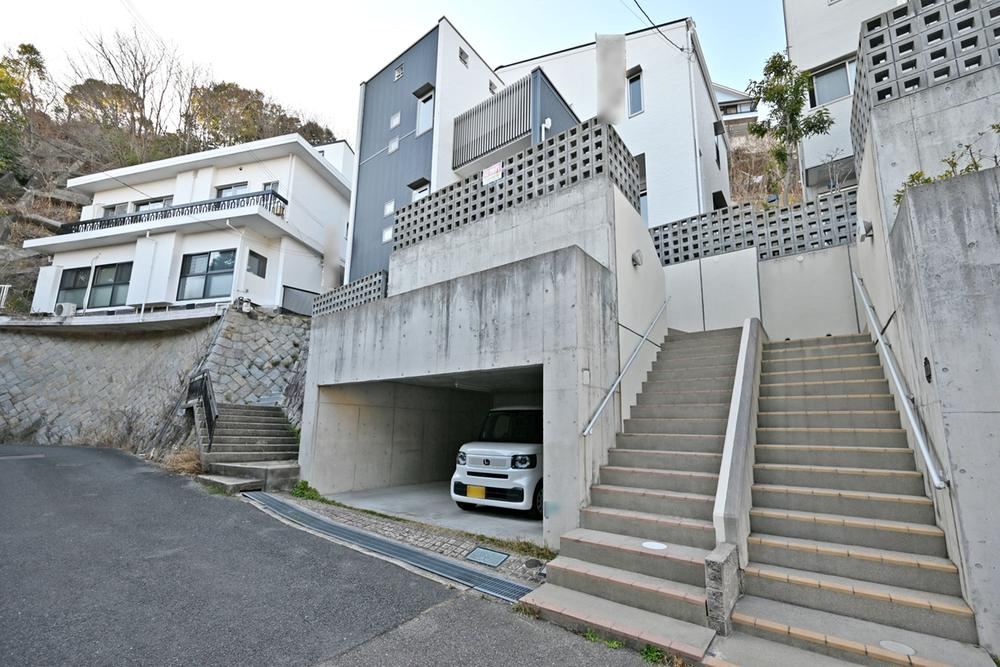 4LDK house in Nishinomiya, Hyogo - Photo 1