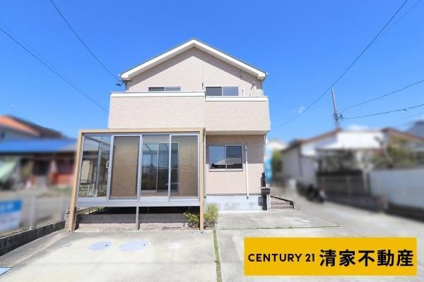 4LDK house in Kasugai, Aichi - Photo 1