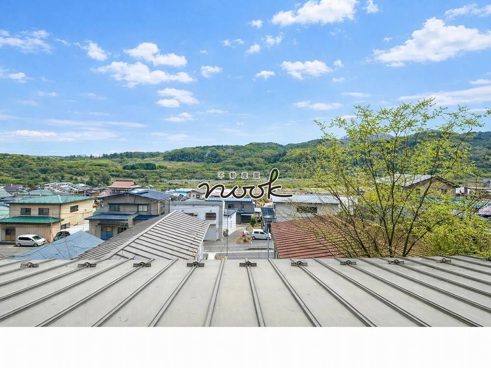 Charming 6DK Home Near Suwanohira Station - Photo 1