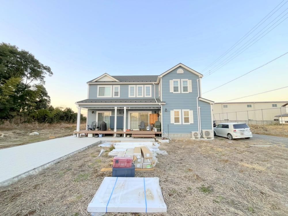 Spacious 4LDK+S Home in Shikamuro, Saitama - Photo 1