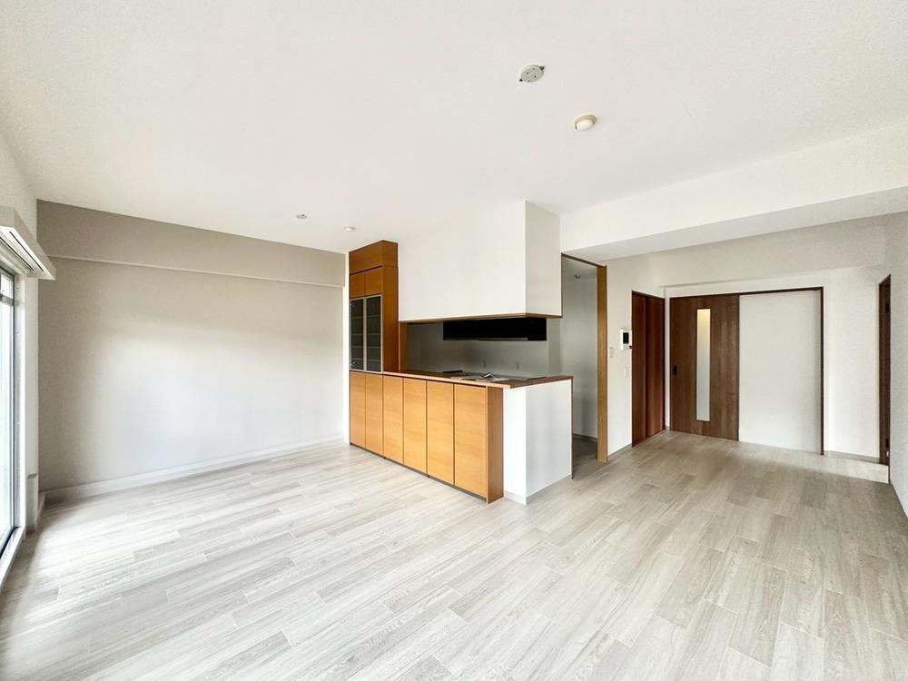 3LDK apartment in Higashi Ward, Hiroshima - Photo 1