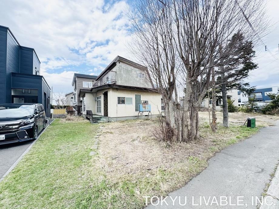 278 m² land in Higashi Ward, Sapporo, Hokkaido - Photo 1