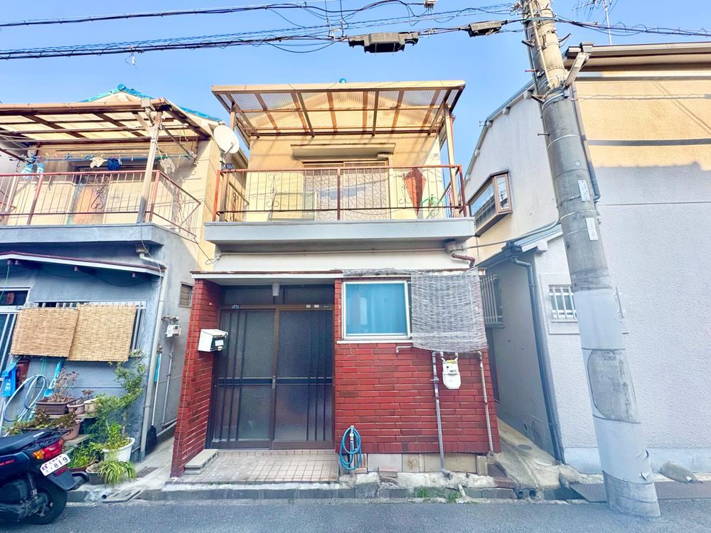 2LDK house in Matsubara, Osaka - Photo 1
