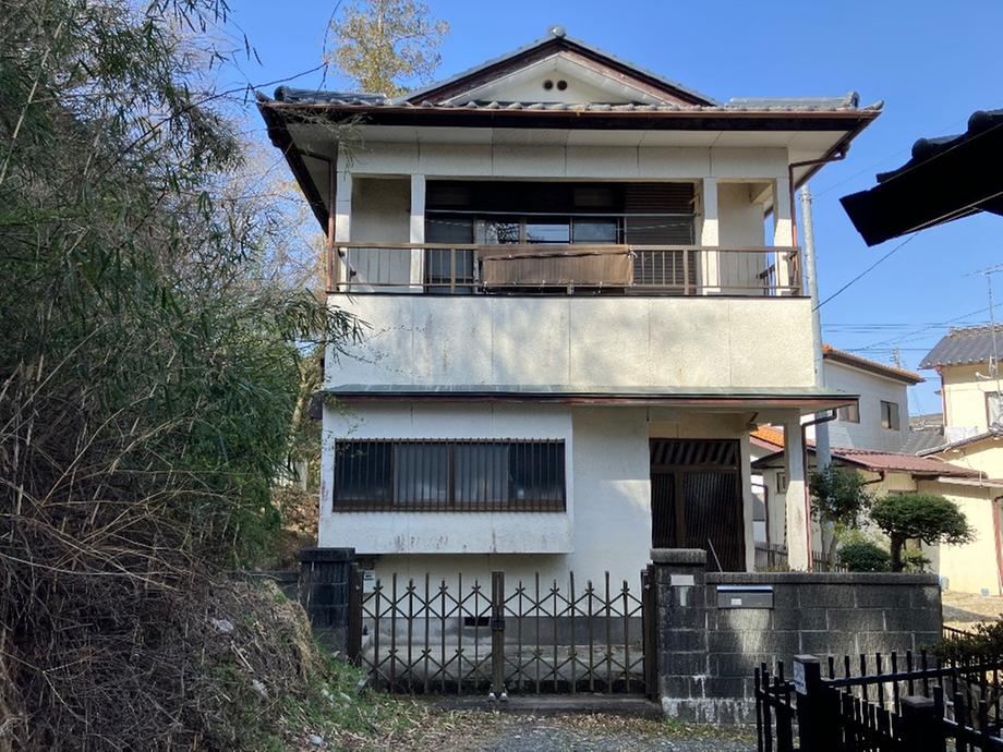 Conveniently Located 5DK House in Utsukushi - Photo 1