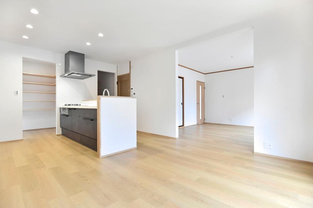 3LDK+S house in Higashi Ward, Okayama - Photo 1