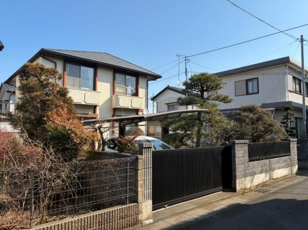 Bright 5LDK Detached House Near Schools in Koga - Photo 1