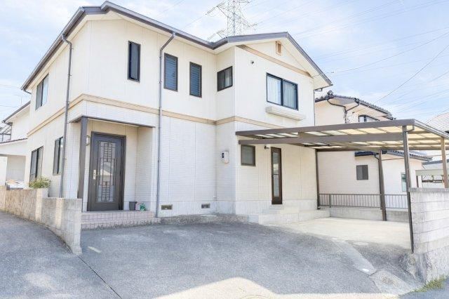 5LDK+S house in Higashi Ward, Hiroshima - Photo 1