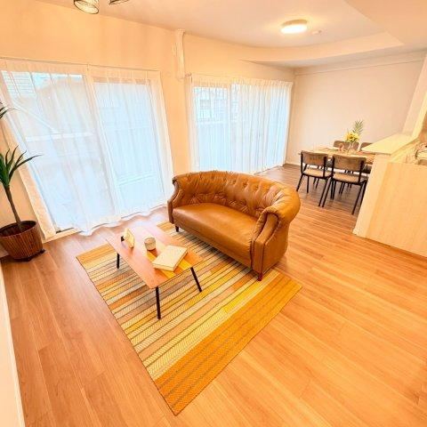 2LDK apartment in Matsuyama, Ehime - Photo 1
