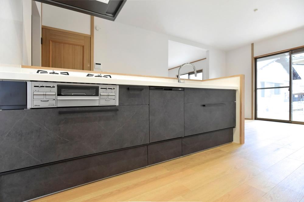3LDK+3S house in Higashi Ward, Okayama - Photo 1