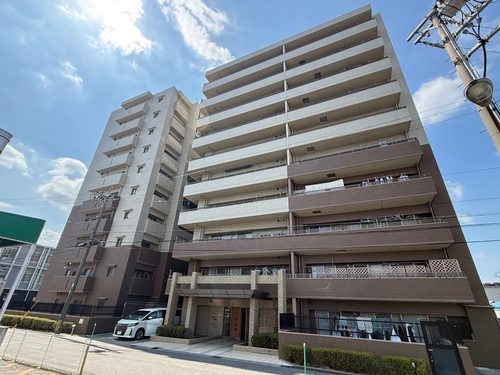 4LDK apartment in Okazaki, Aichi - Photo 1