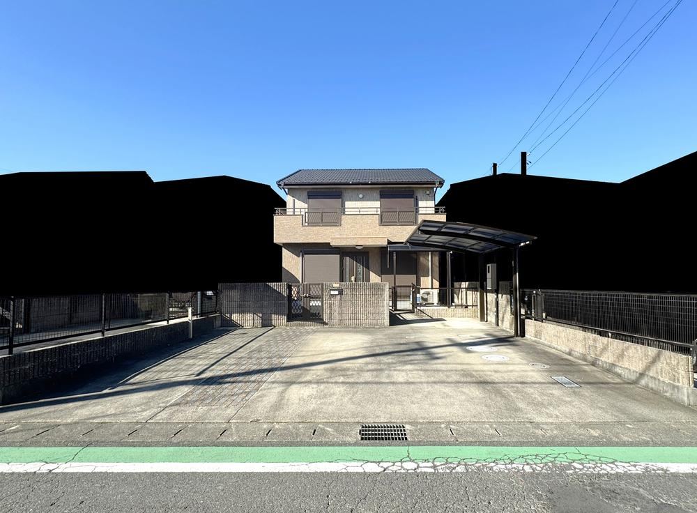 5LDK house in Tsushima, Aichi - Photo 1