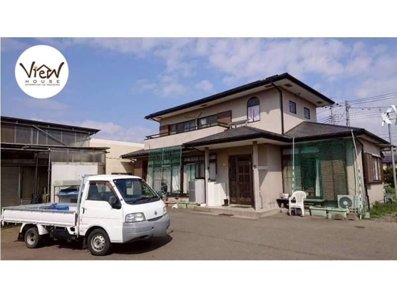 Spacious 5DK House with Large Lot in Higashiyamada - Photo 1