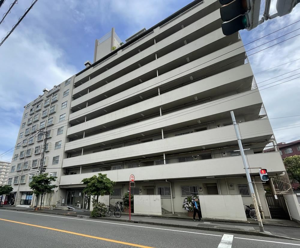 1LDK apartment in Ichikawa, Chiba - Photo 1