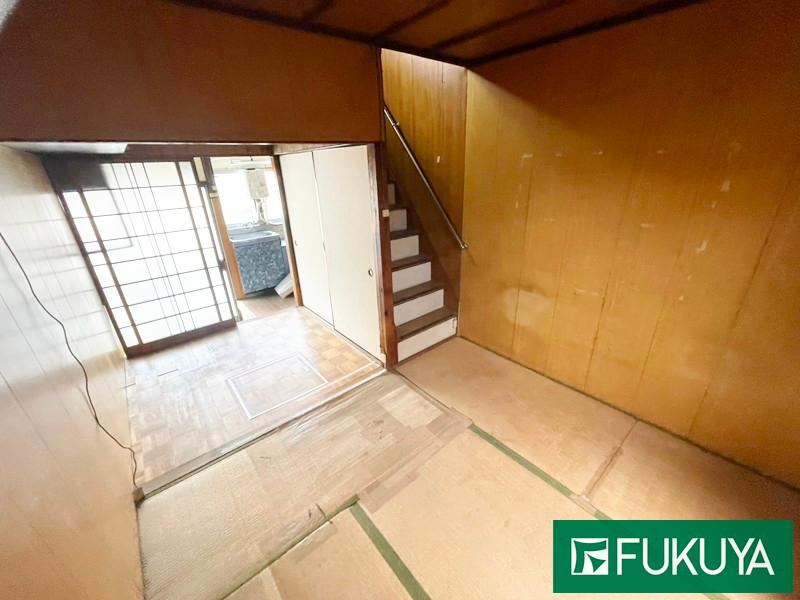 2K house in Konohana Ward, Osaka - Photo 1