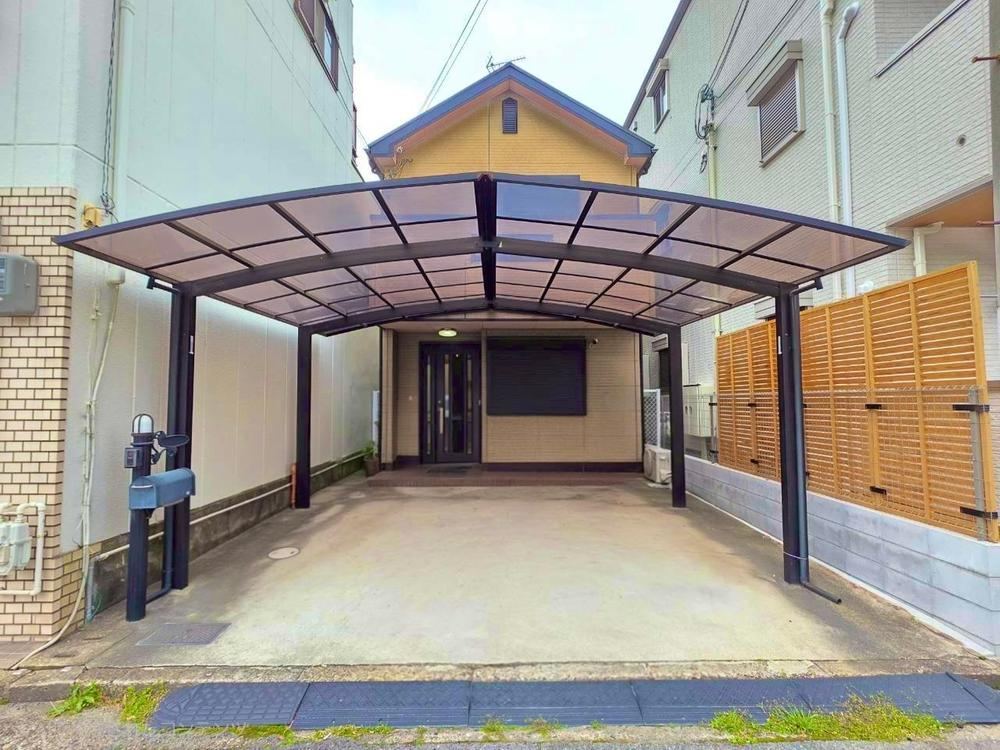 4LDK house in Sakai Ward, Sakai, Osaka - Photo 1
