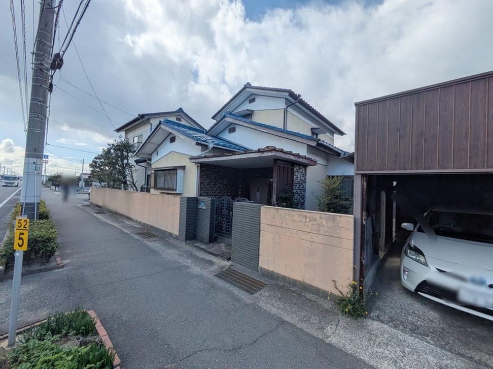 7DK house in Hikari, Yamaguchi - Photo 1