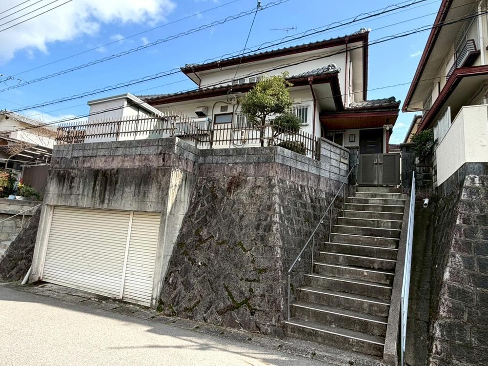 4DK house in Asaminami Ward, Hiroshima - Photo 1