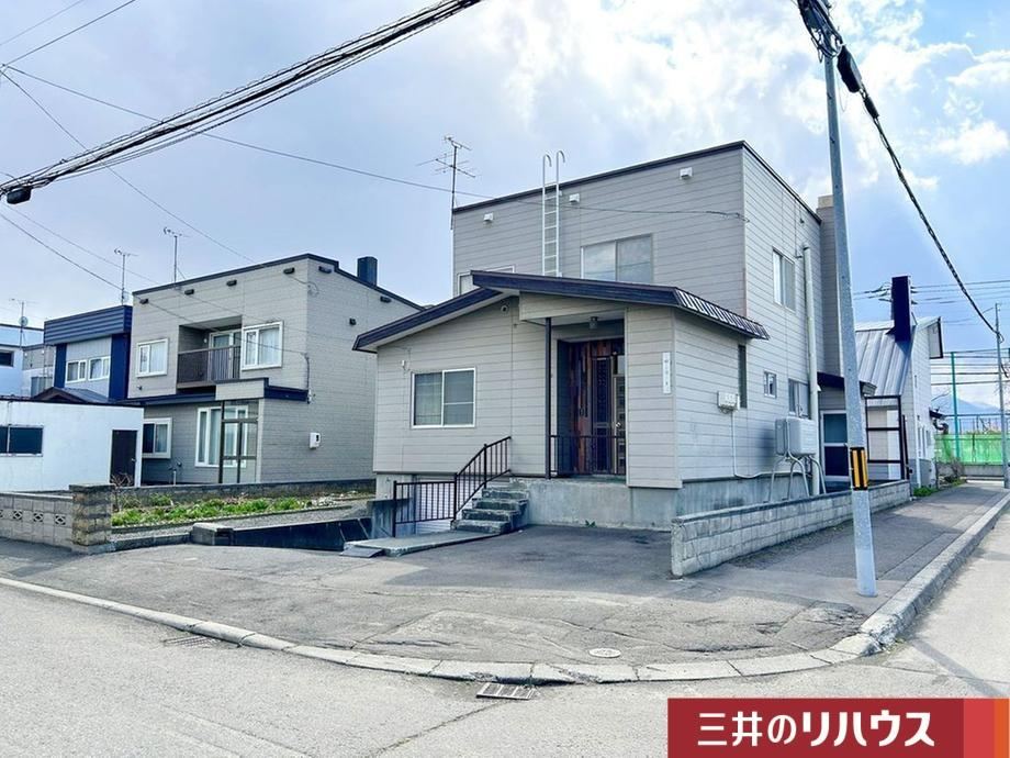 238 m² land in Higashi Ward, Sapporo, Hokkaido - Photo 1