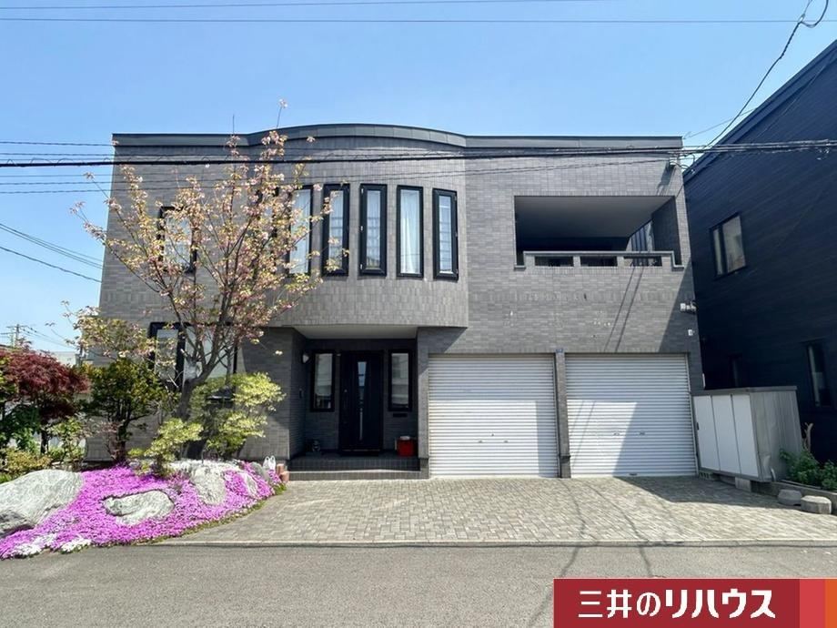 6LDK+S house in Chuo Ward, Sapporo, Hokkaido - Photo 1