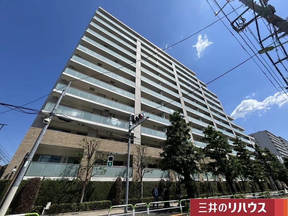 3LDK apartment in Setagaya Ward, Tokyo - Photo 1