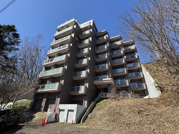 studio apartment in Minami Ward, Sapporo, Hokkaido - Photo 1