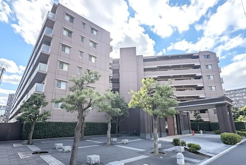 4LDK apartment in Kohoku Ward, Yokohama, Kanagawa - Photo 1