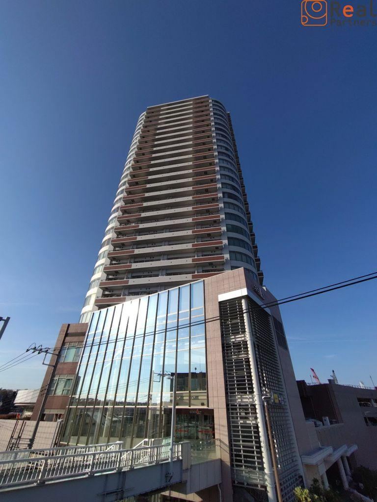 3LDK apartment in Asahi Ward, Yokohama, Kanagawa - Photo 1