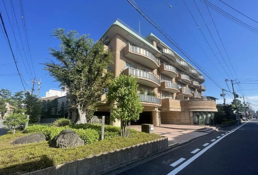 3LDK apartment in Kamigyo Ward, Kyoto - Photo 1