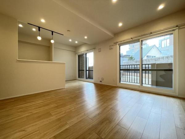 studio apartment in Shiroishi Ward, Sapporo, Hokkaido - Photo 1