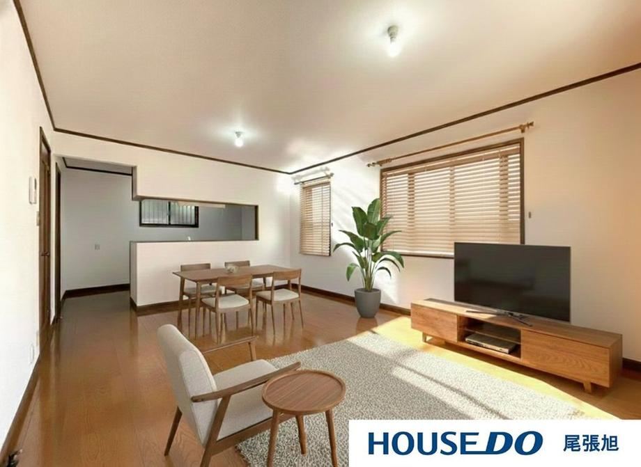 Renovated 4LDK House with Garden in Gozendo - Photo 1