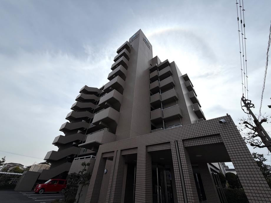 2LDK apartment in Takamatsu, Kagawa - Photo 1