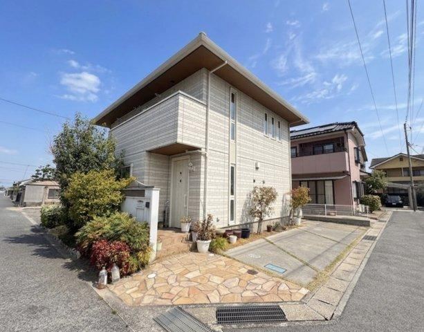 4LDK+S house in Fukuyama, Hiroshima - Photo 1
