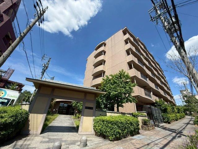 3LDK apartment in Chikusa Ward, Nagoya, Aichi - Photo 1