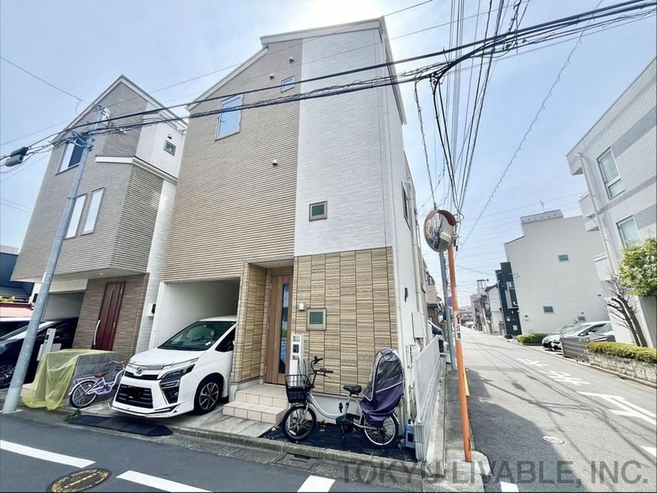 Bright 3LDK+S Home in Minakase - Photo 1
