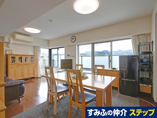 4LDK apartment in Ukyo Ward, Kyoto - Photo 1