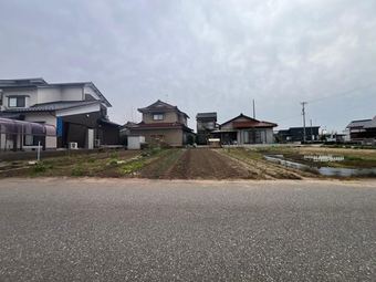 plot of land in Komatsu