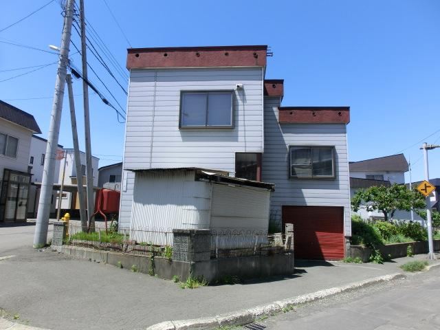 100 m² land in Shiroishi Ward, Sapporo, Hokkaido - Photo 1