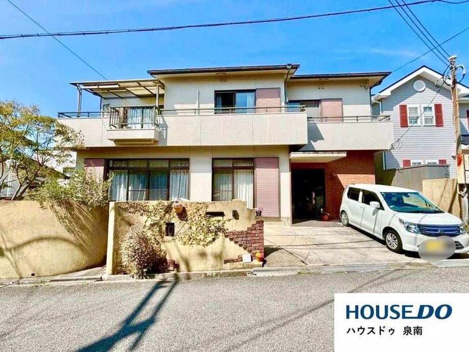 6LDK house in Hannan, Osaka - Photo 1