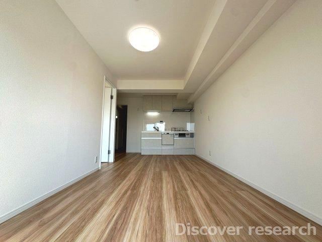 1LDK+S apartment in Fussa, Tokyo - Photo 1
