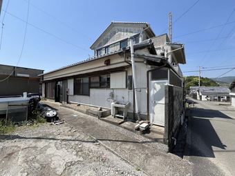 3DK house in Aki District