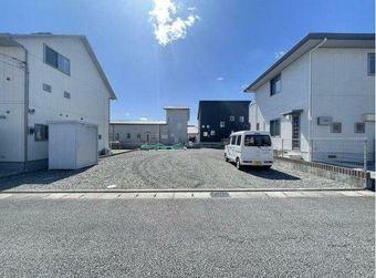 plot of land in Minamikoma District