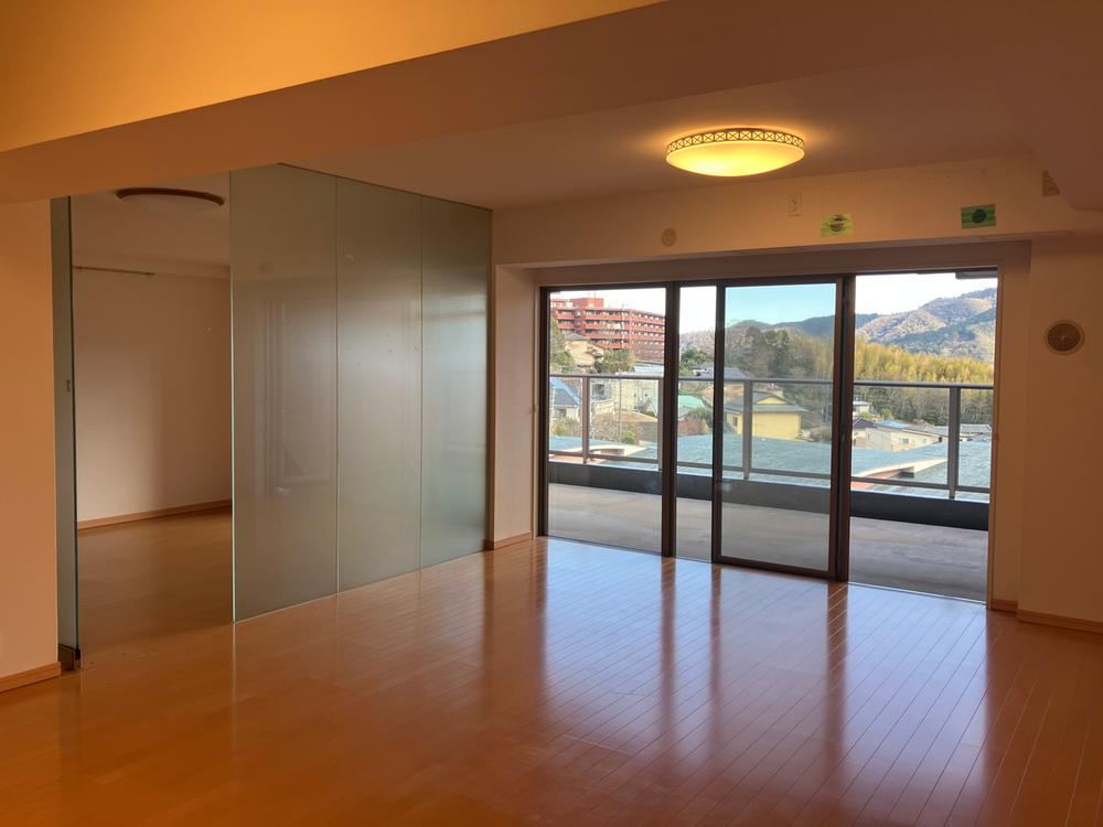 2LDK apartment in Yugawara, Ashigarashimo District, Kanagawa - Photo 1
