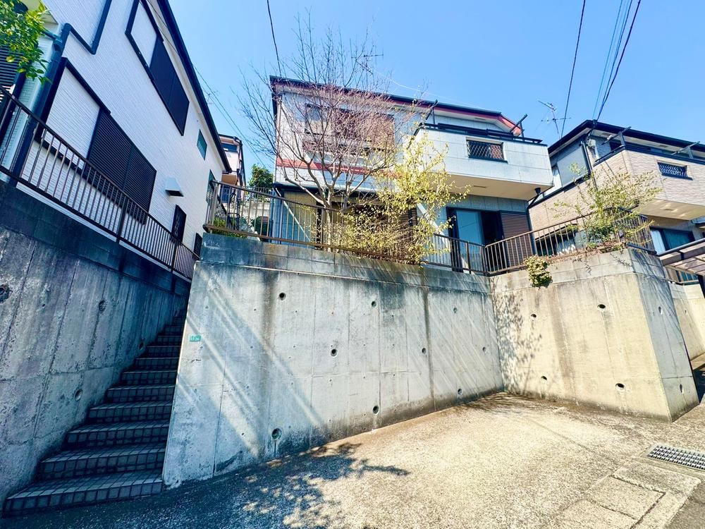 Renovated 3LDK House in Ebina - Photo 1