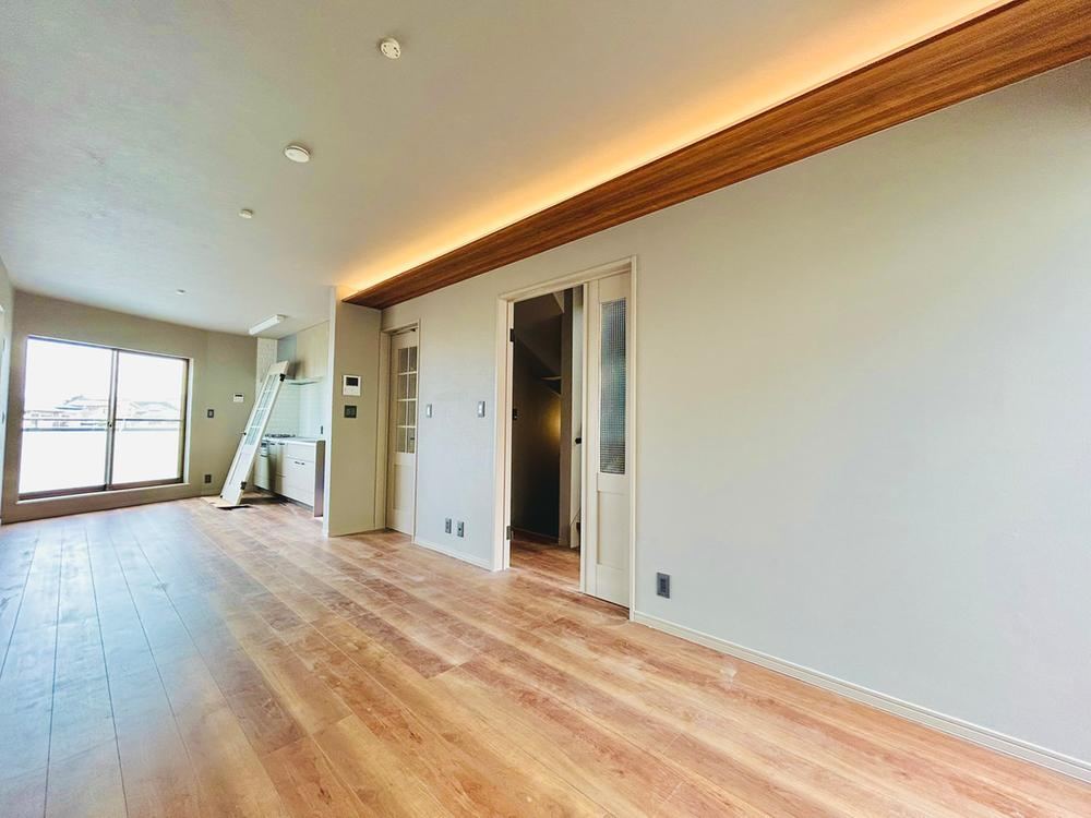 Modern 4LDK Home in Sanmaimachi - Photo 1